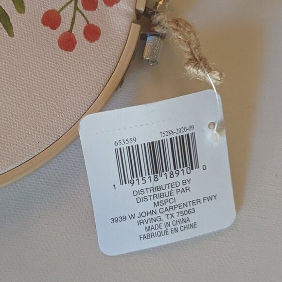 NWT Embroidery Hoop Let's Stay Home Sign Farmhouse Home Decor Pink Floral Gift - Picture 8 of 8